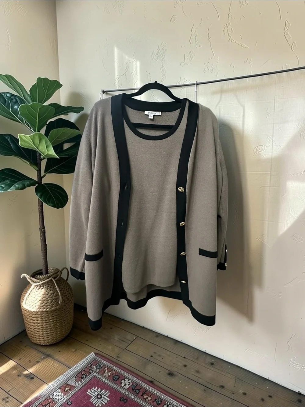 Chico’s Tank & Cardigan Set. Viscose Knit Blend. Stretchy. Dark Taupe. L-XL